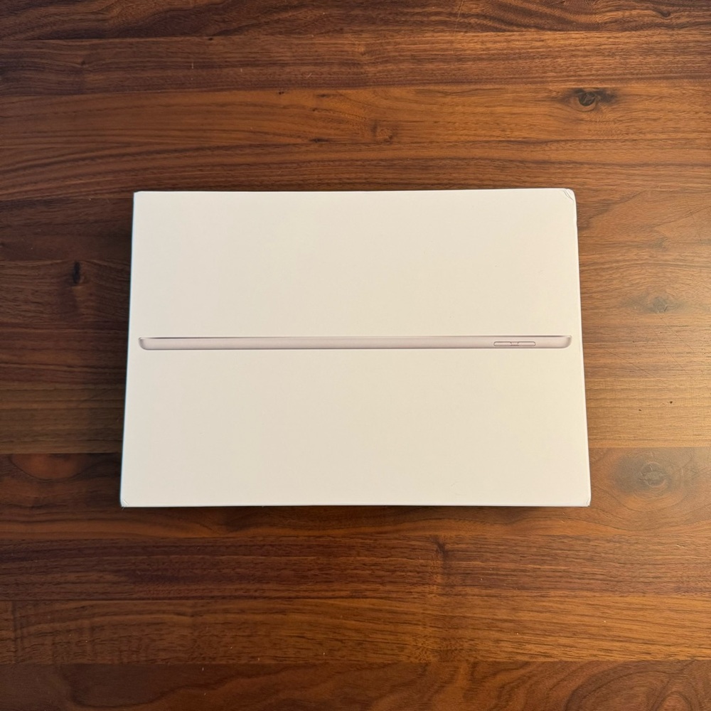 BOX ONLY - iPad 9th Generation WiFi 64GB Silver